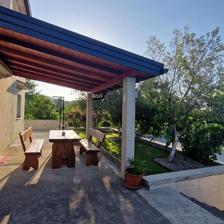Apartments In Rijeka, Free Parking And Large Terrace, 15Min Drive From The Beach Экстерьер фото