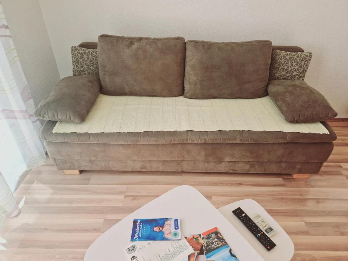 Apartments In Rijeka, Free Parking And Large Terrace, 15Min Drive From The Beach Экстерьер фото
